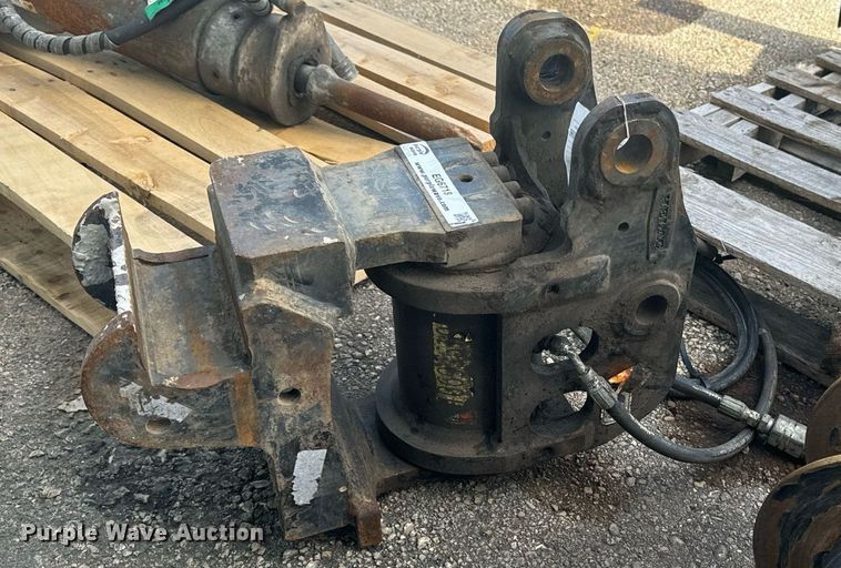 image for item EG6718 Helac PowerTilt coupler