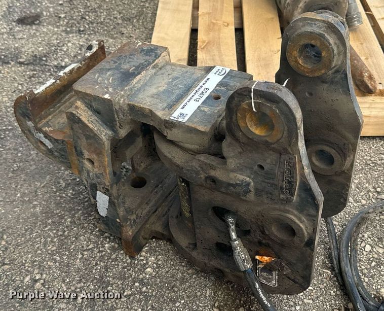 image for item EG6718 Helac PowerTilt coupler