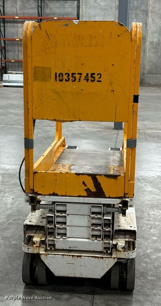 image for item EG6720 2015 Hy-Brid HB-1430 scissor lift
