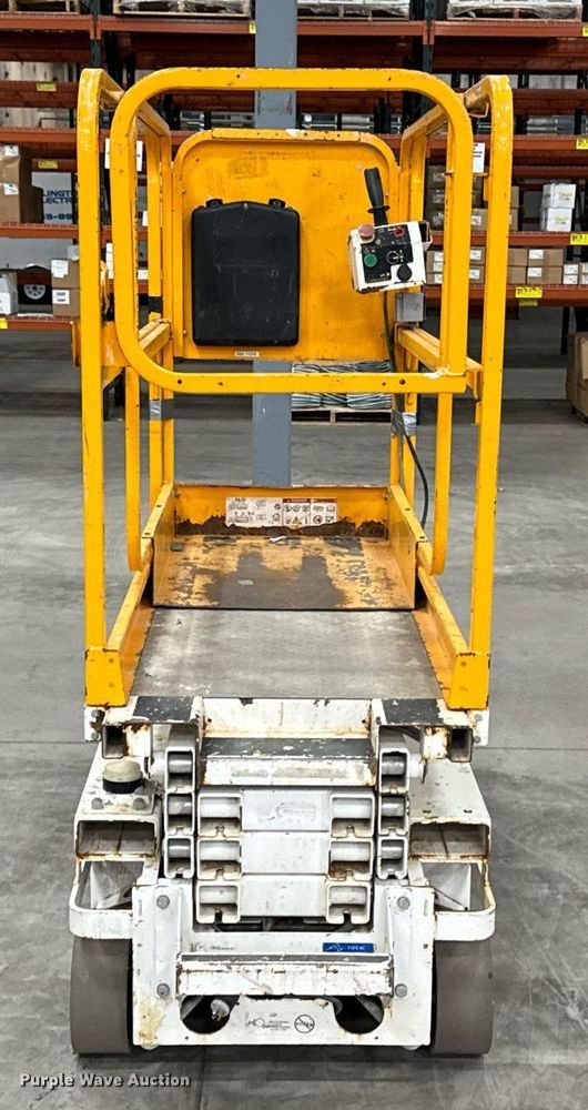 image for item EG6720 2015 Hy-Brid HB-1430 scissor lift