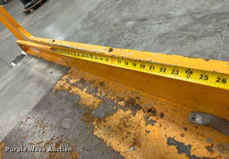 image for item EG6720 2015 Hy-Brid HB-1430 scissor lift