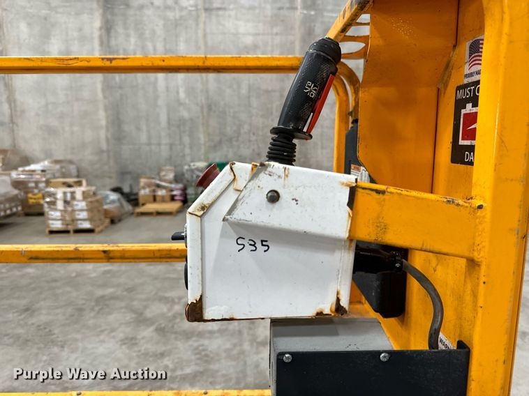 image for item EG6721 2018 Hy-Brid HB-1430 scissor lift