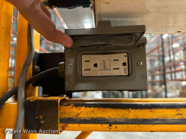 image for item EG6721 2018 Hy-Brid HB-1430 scissor lift