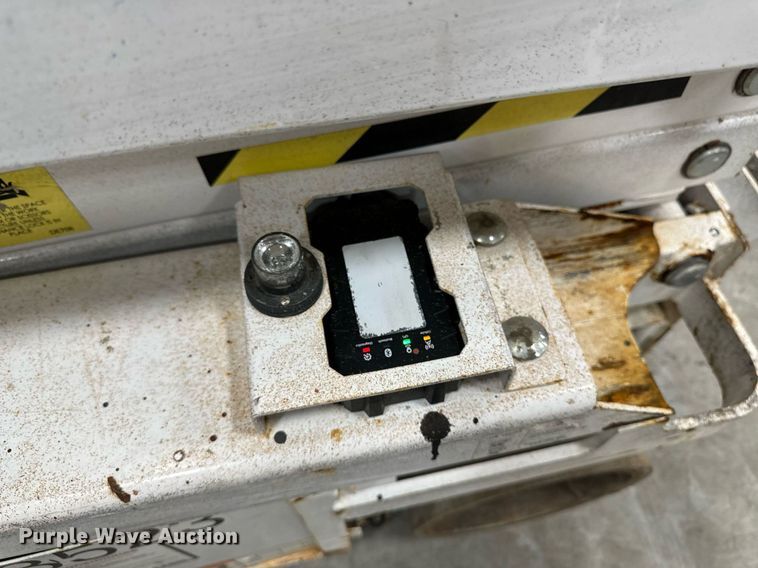 image for item EG6721 2018 Hy-Brid HB-1430 scissor lift