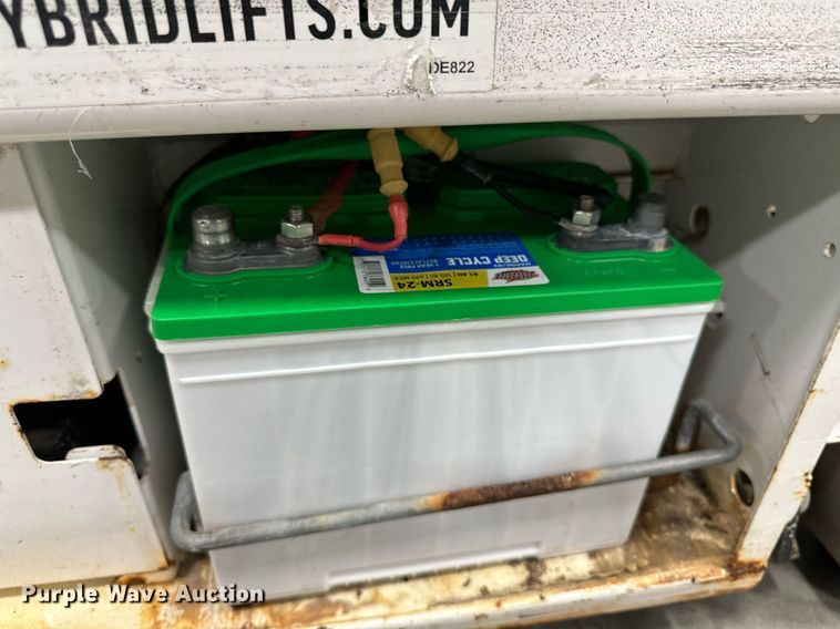 image for item EG6721 2018 Hy-Brid HB-1430 scissor lift