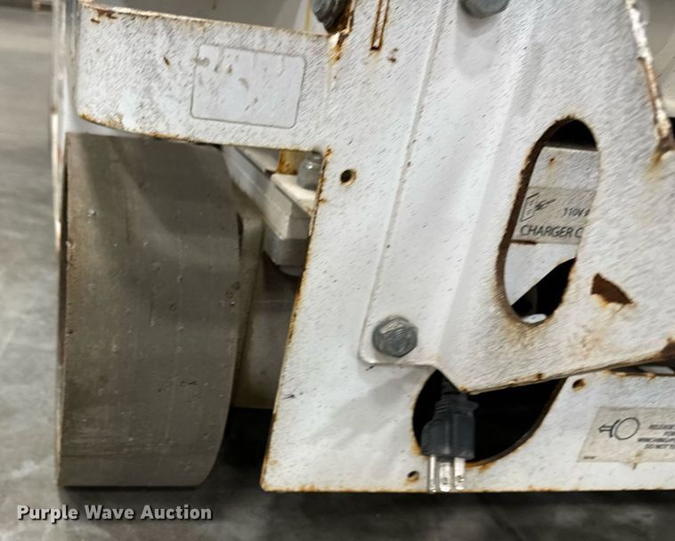 image for item EG6721 2018 Hy-Brid HB-1430 scissor lift