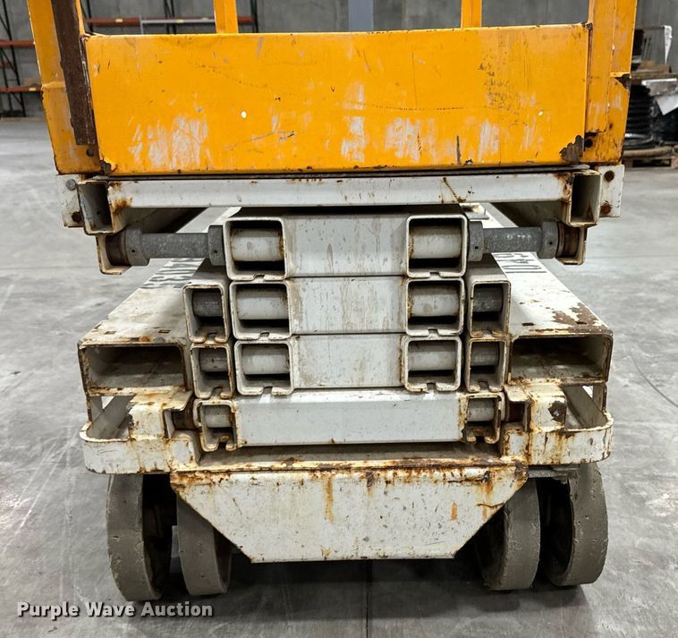 image for item EG6722 2016 Hy-Brid HB-1430 scissor lift