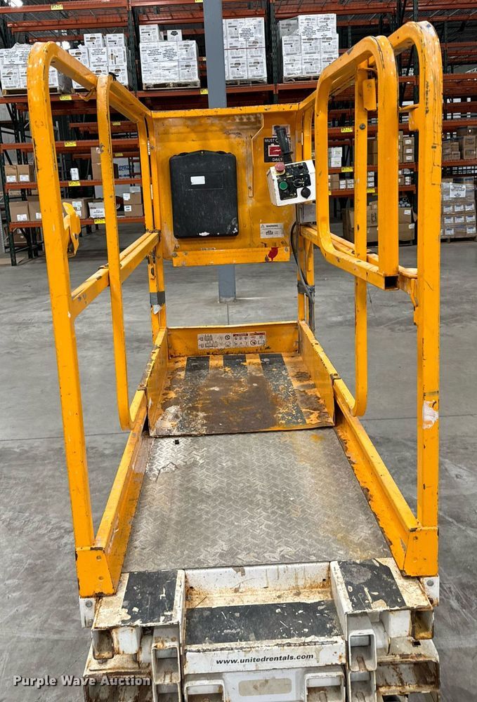 image for item EG6722 2016 Hy-Brid HB-1430 scissor lift