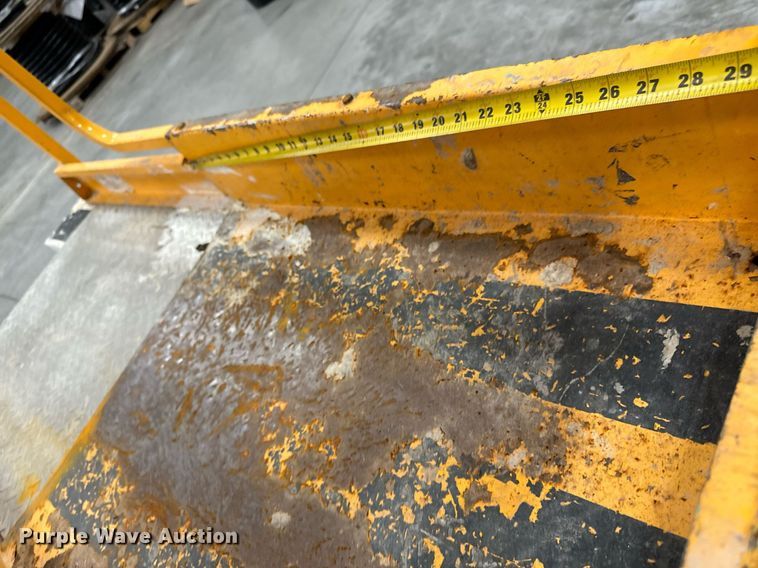 image for item EG6722 2016 Hy-Brid HB-1430 scissor lift