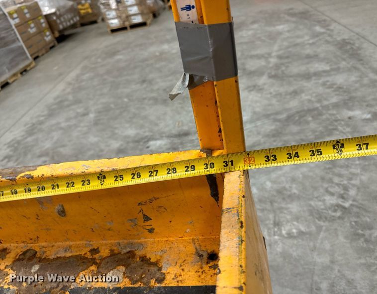 image for item EG6722 2016 Hy-Brid HB-1430 scissor lift