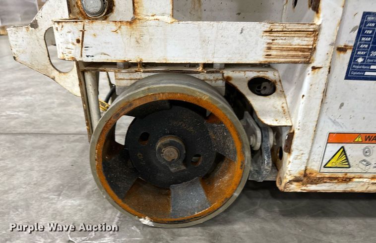 image for item EG6722 2016 Hy-Brid HB-1430 scissor lift