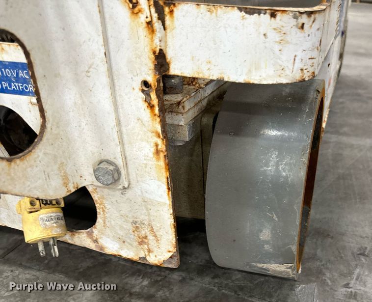 image for item EG6722 2016 Hy-Brid HB-1430 scissor lift