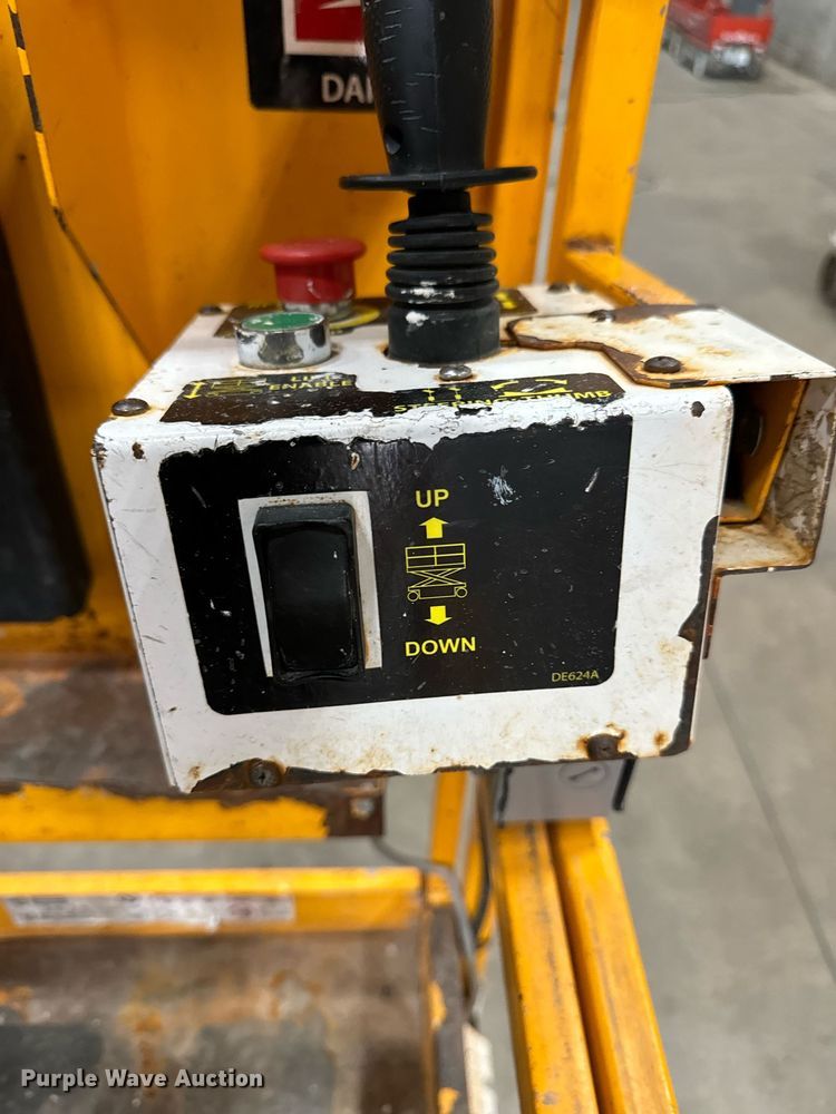 image for item EG6723 2016 Hy-Brid HB-1430 scissor lift