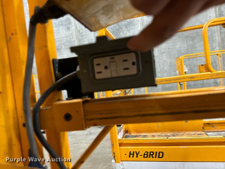 image for item EG6723 2016 Hy-Brid HB-1430 scissor lift