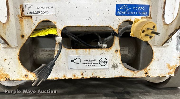 image for item EG6723 2016 Hy-Brid HB-1430 scissor lift