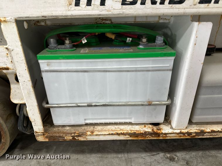 image for item EG6723 2016 Hy-Brid HB-1430 scissor lift