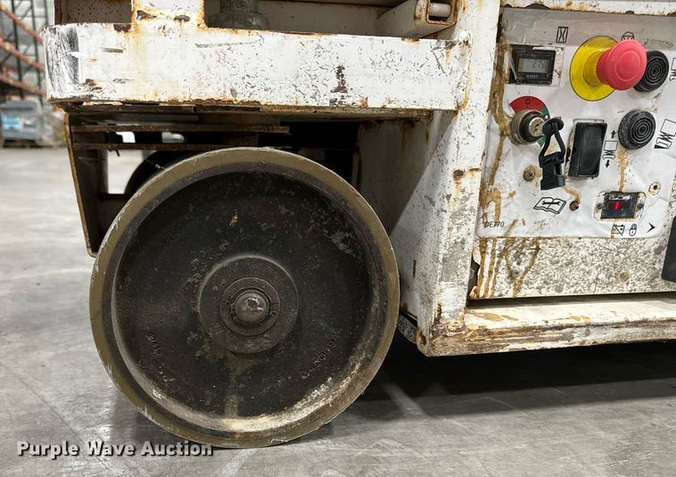 image for item EG6723 2016 Hy-Brid HB-1430 scissor lift