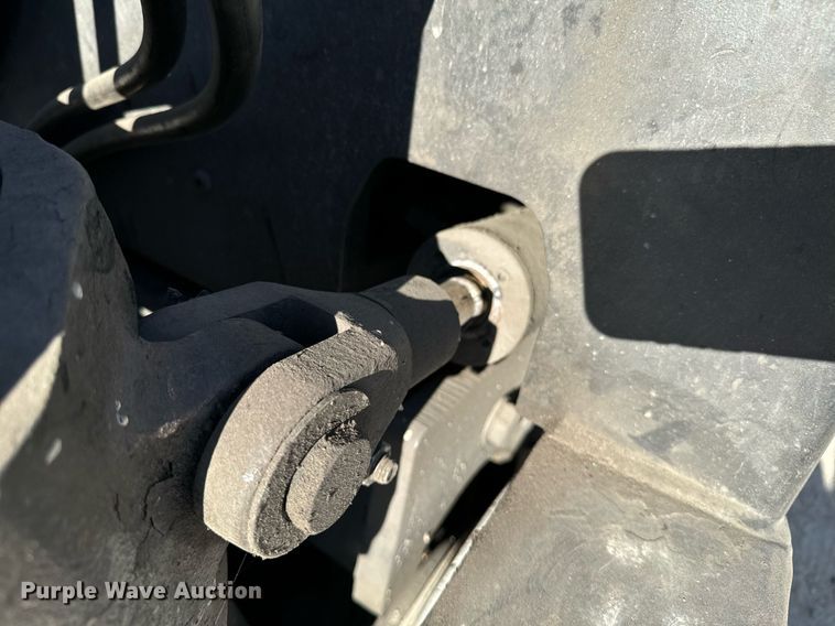 image for item EG6726 Yale GLC050RGNUAE084 forklift