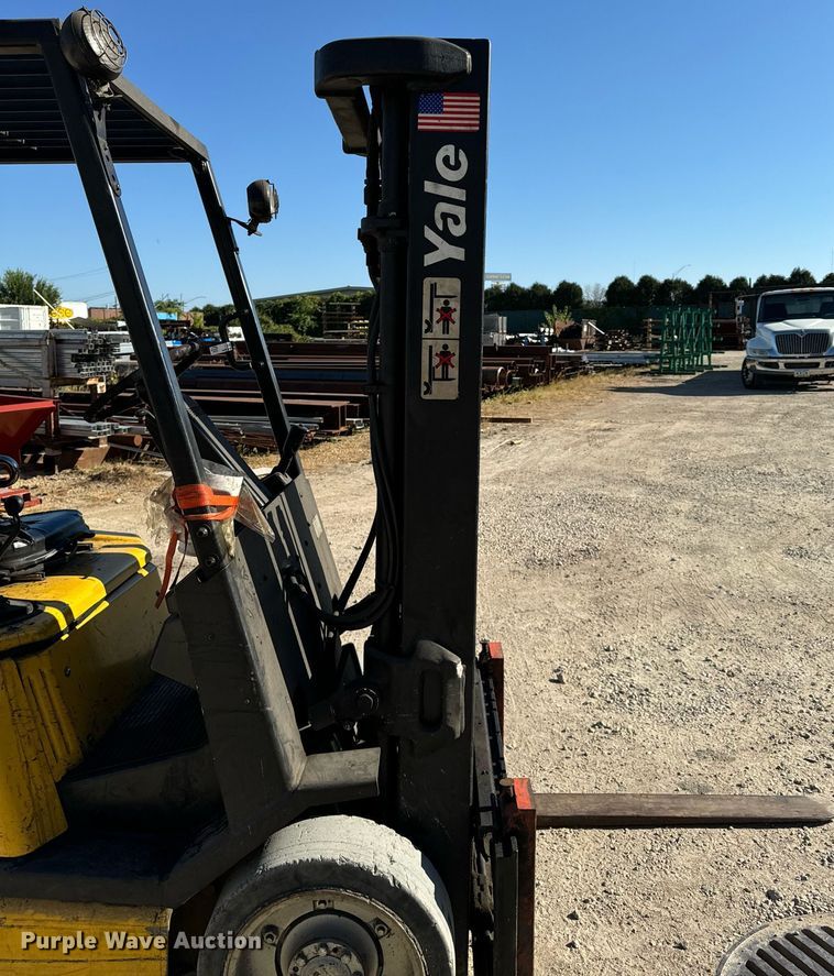 image for item EG6726 Yale GLC050RGNUAE084 forklift