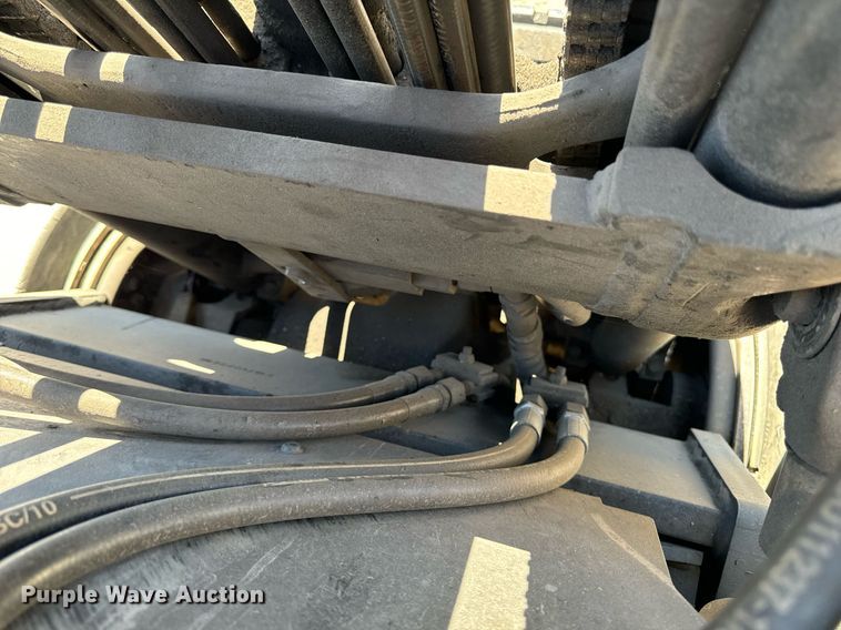 image for item EG6726 Yale GLC050RGNUAE084 forklift