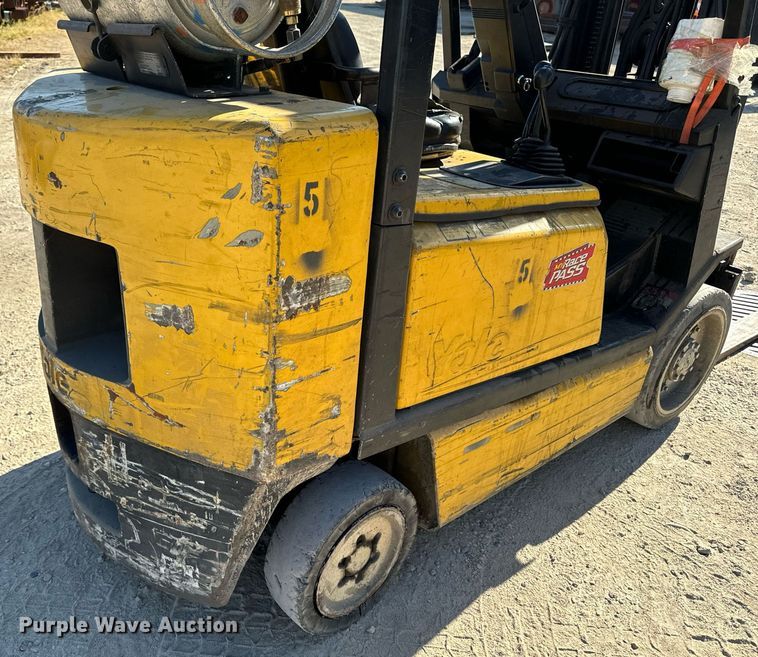 image for item EG6726 Yale GLC050RGNUAE084 forklift