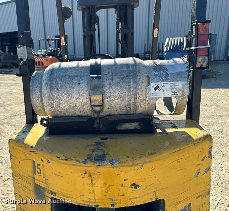 image for item EG6726 Yale GLC050RGNUAE084 forklift