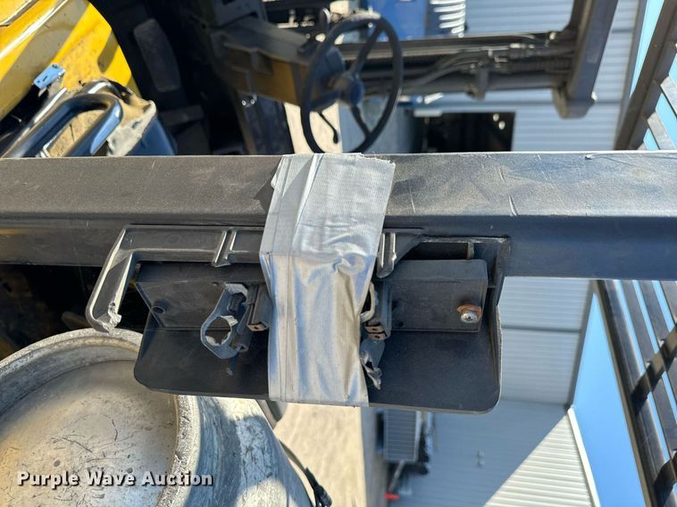 image for item EG6726 Yale GLC050RGNUAE084 forklift