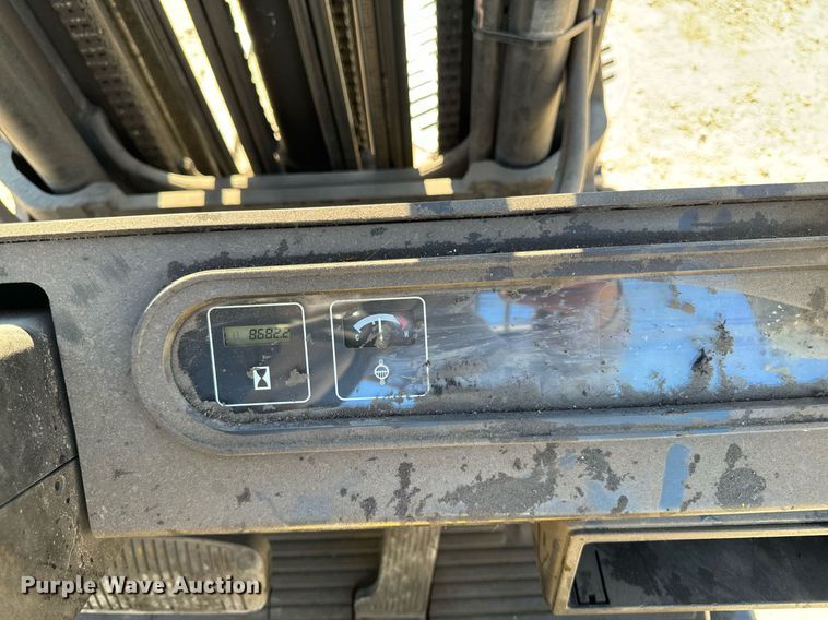 image for item EG6726 Yale GLC050RGNUAE084 forklift