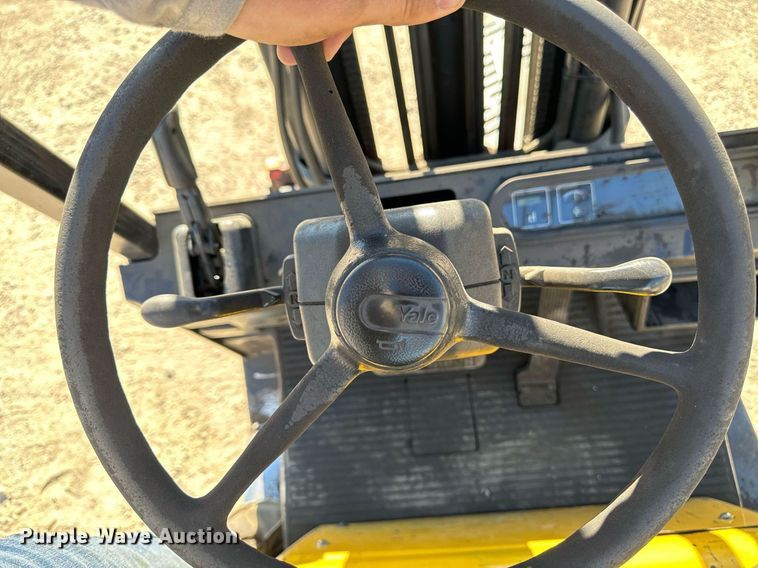 image for item EG6726 Yale GLC050RGNUAE084 forklift