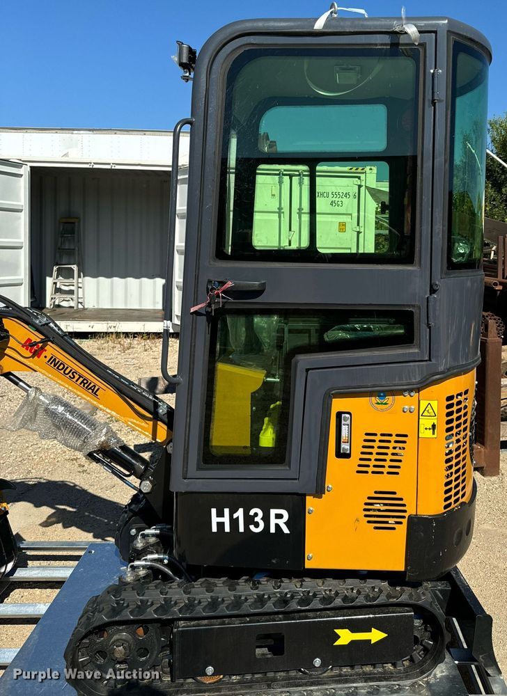 image for item EG6731 2024 AGT Industrial  H13R mini excavator