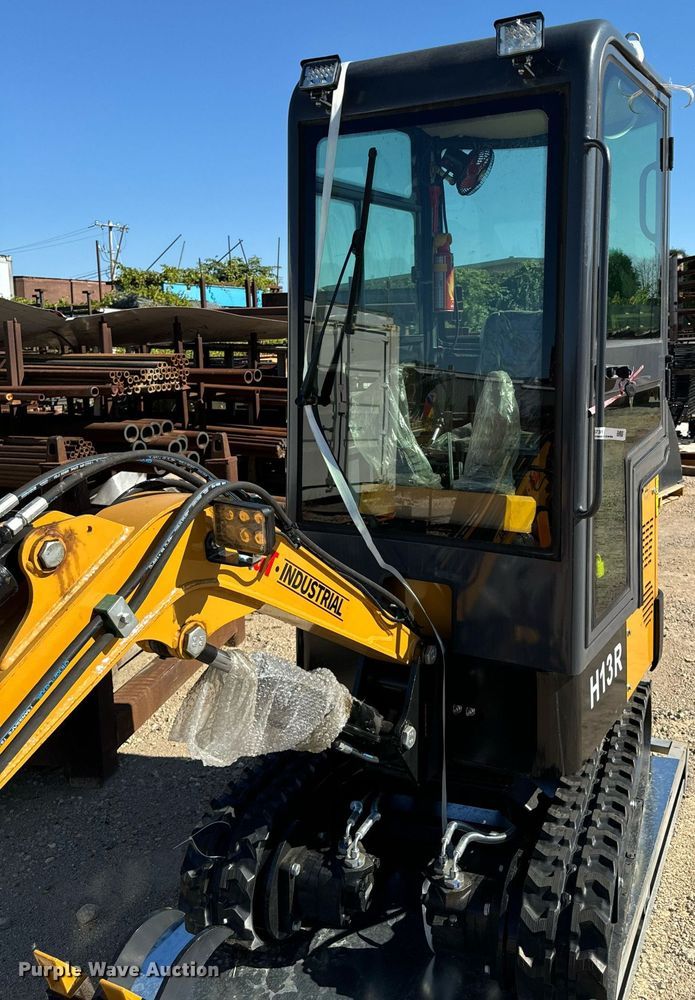 image for item EG6731 2024 AGT Industrial  H13R mini excavator