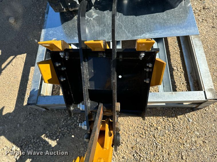 image for item EG6731 2024 AGT Industrial  H13R mini excavator