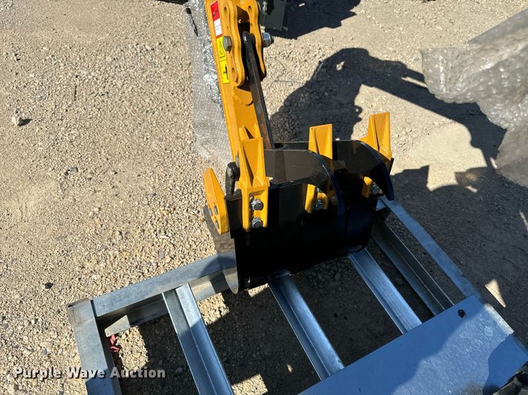 image for item EG6731 2024 AGT Industrial  H13R mini excavator