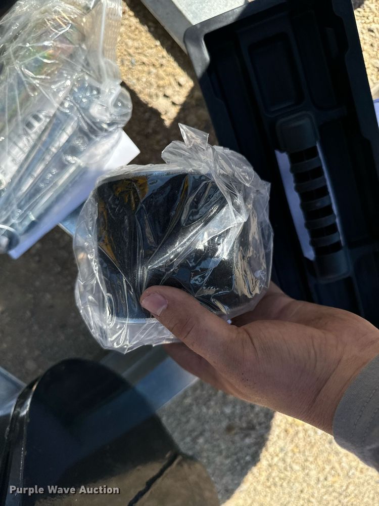 image for item EG6731 2024 AGT Industrial  H13R mini excavator