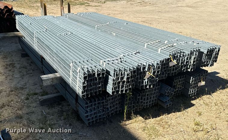 image for item EG6735 Approximately 375 galvanized struts 
