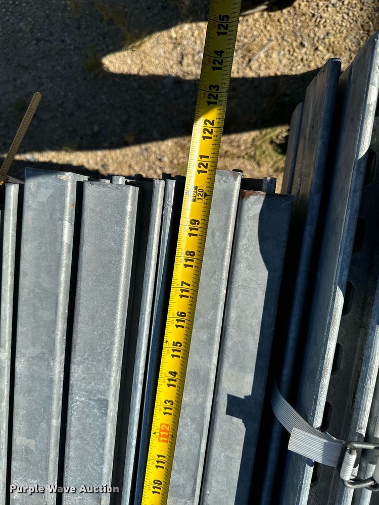 image for item EG6735 Approximately 375 galvanized struts 