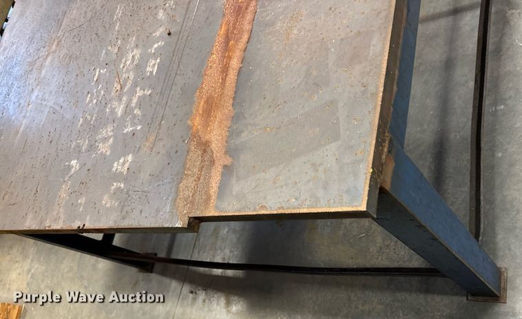 image for item EG6737 (2) welding tables