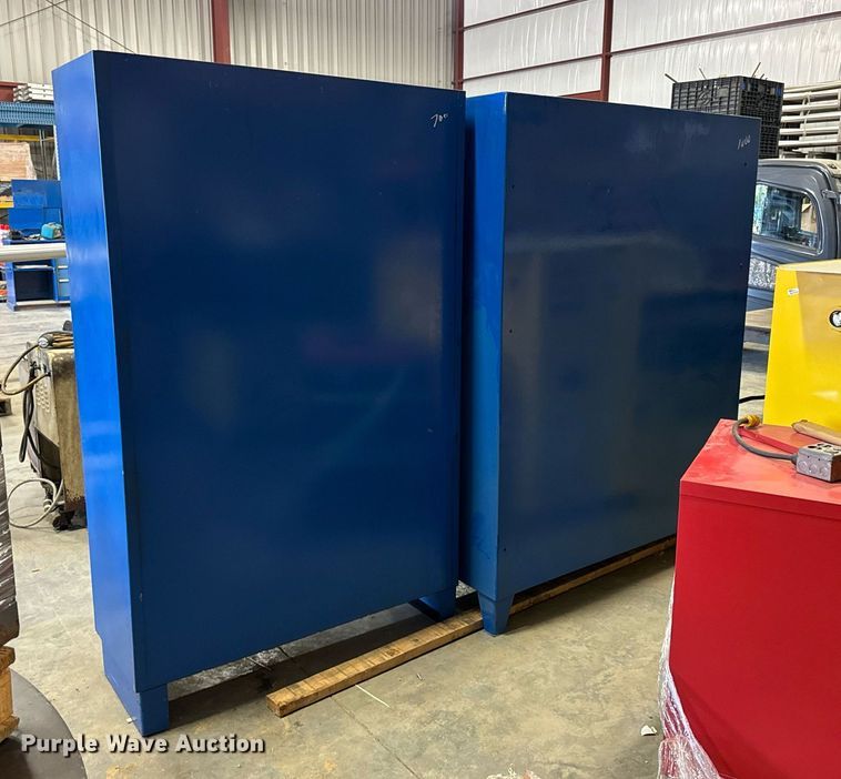 image for item EG6738 (2) storage cabinets 