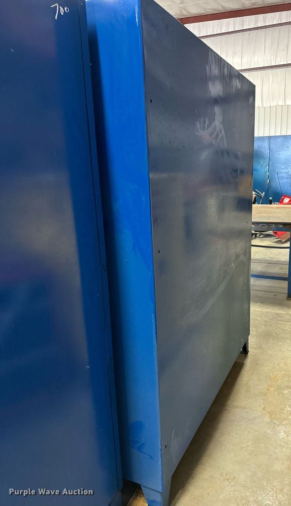 image for item EG6738 (2) storage cabinets 