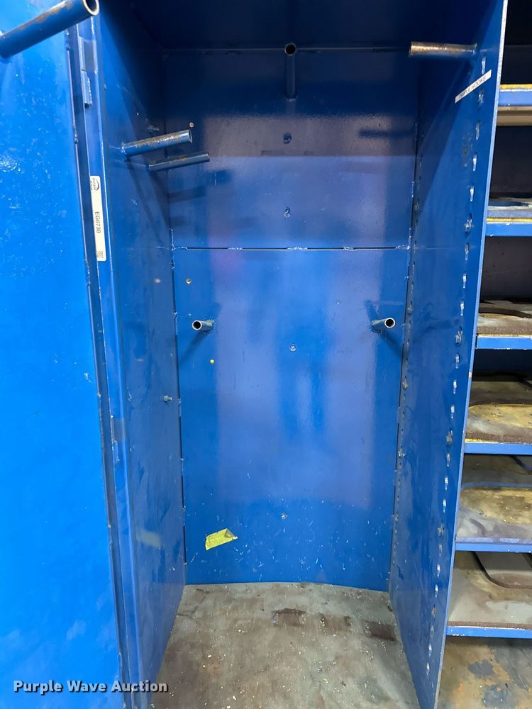 image for item EG6738 (2) storage cabinets 