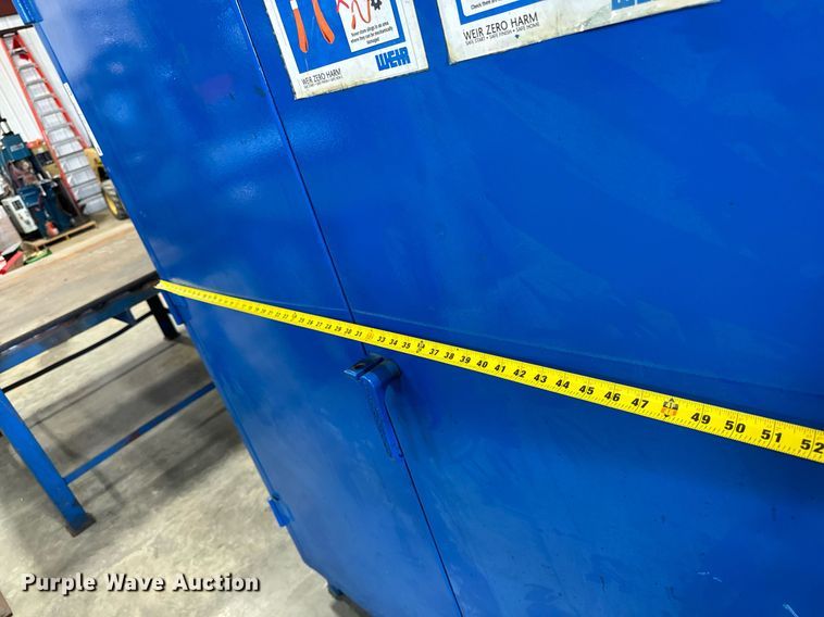 image for item EG6738 (2) storage cabinets 