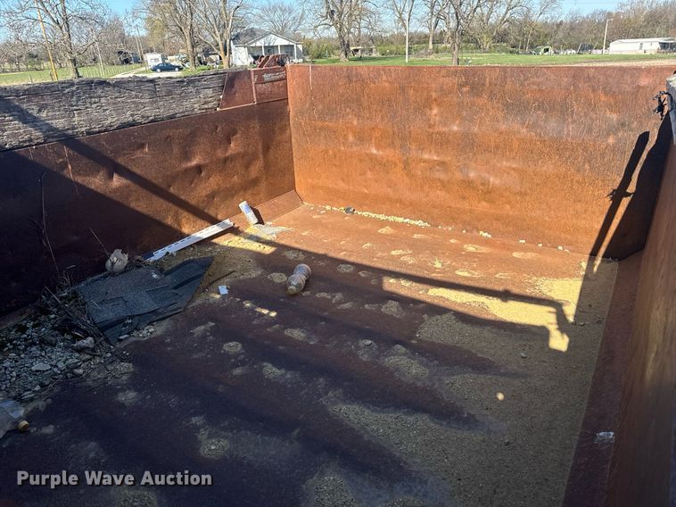 image for item EH6605 1998 Freightliner FL70 dump truck