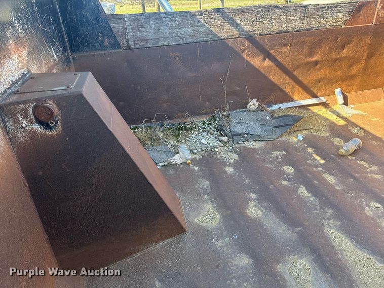 image for item EH6605 1998 Freightliner FL70 dump truck