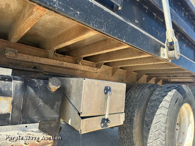 image for item EH6605 1998 Freightliner FL70 dump truck