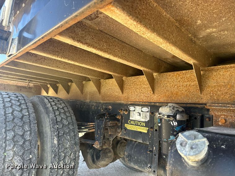 image for item EH6605 1998 Freightliner FL70 dump truck