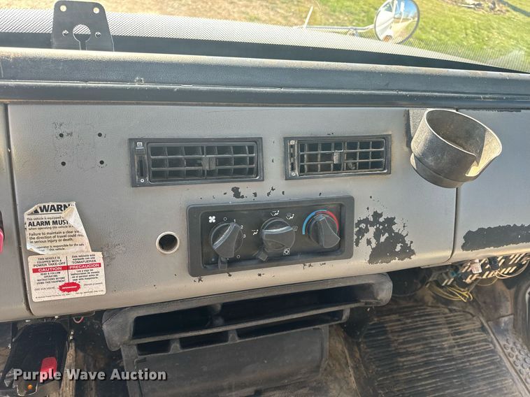 image for item EH6605 1998 Freightliner FL70 dump truck