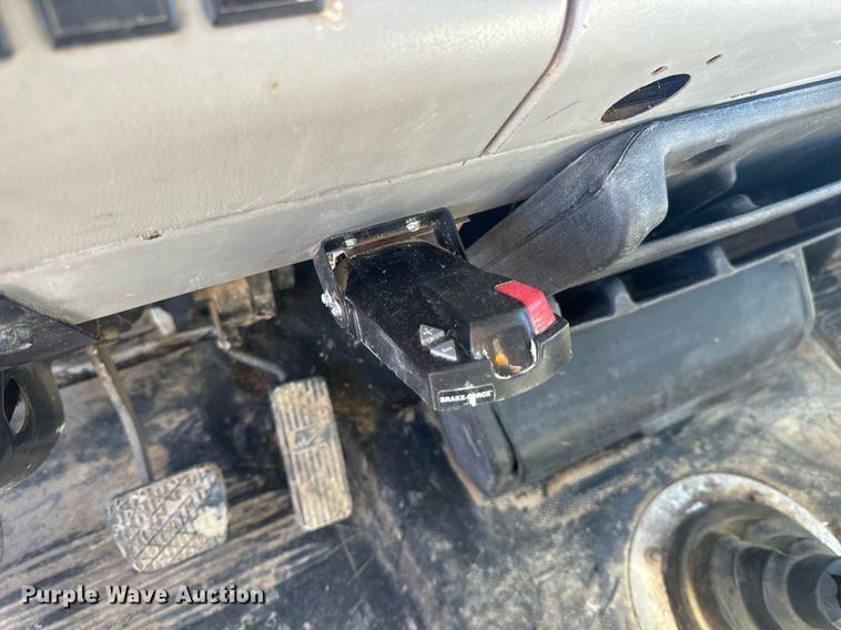 image for item EH6605 1998 Freightliner FL70 dump truck