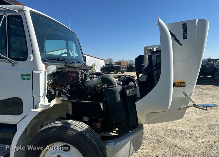 image for item EH6605 1998 Freightliner FL70 dump truck