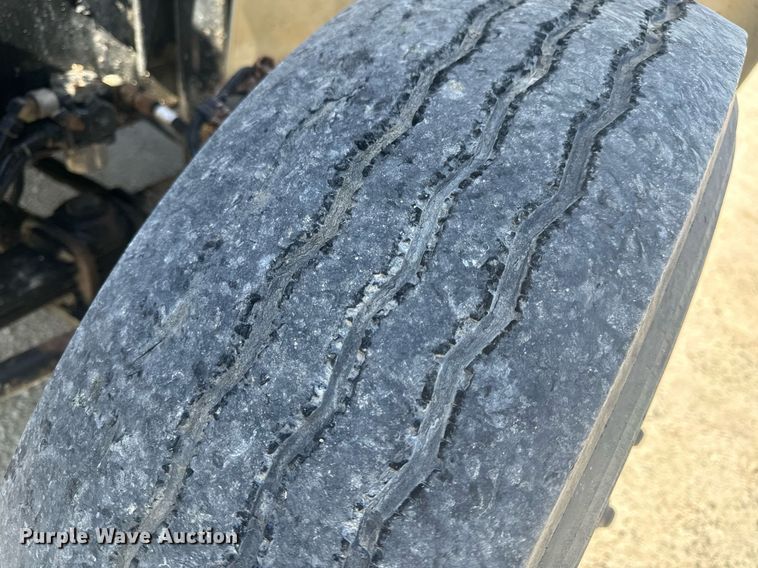 image for item EH6605 1998 Freightliner FL70 dump truck