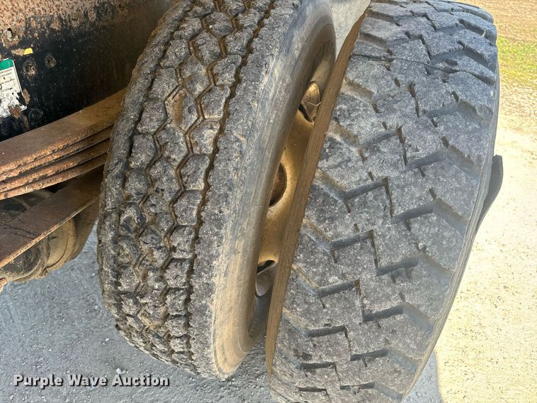 image for item EH6605 1998 Freightliner FL70 dump truck